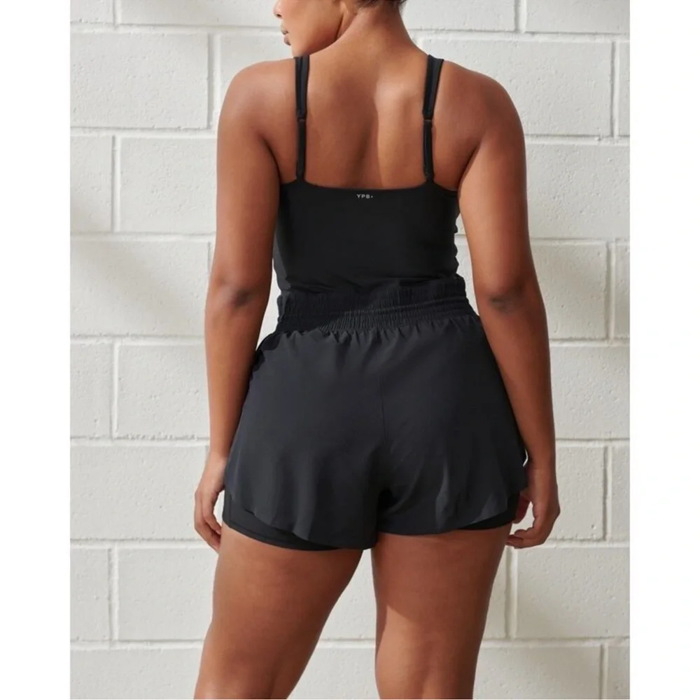 Abercrombie & Fitch YPB SculptLUX Hybrid Flyaway Romper - Picture 3 of 6